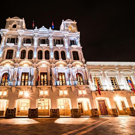 Plaza Grande Hotel 키토 외부 사진